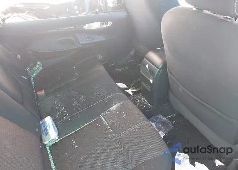 2014 Nissan Sentra S z USA, uszkodzony, nr VIN 3N1AB7AP3EY264834